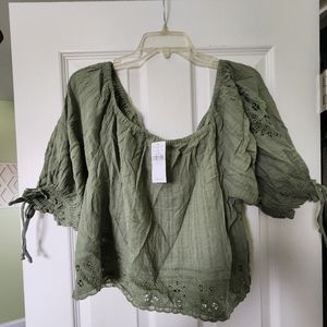 New - American Eagle - Olive Short Sleeve Blouse - Tie Sleeves - Small